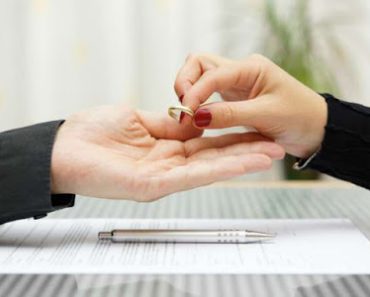 divorcio_amistoso_anillo1